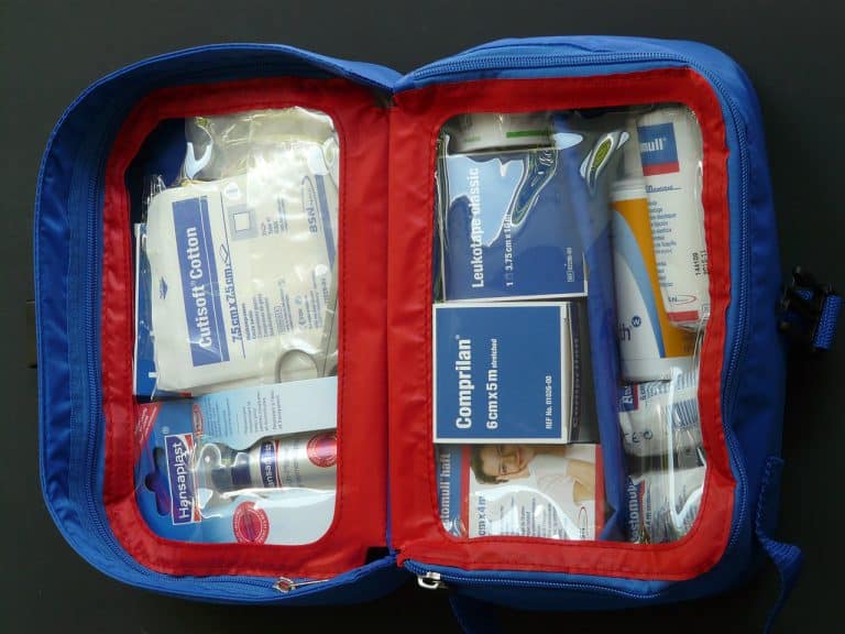 first aid kit, kits medical, patch
